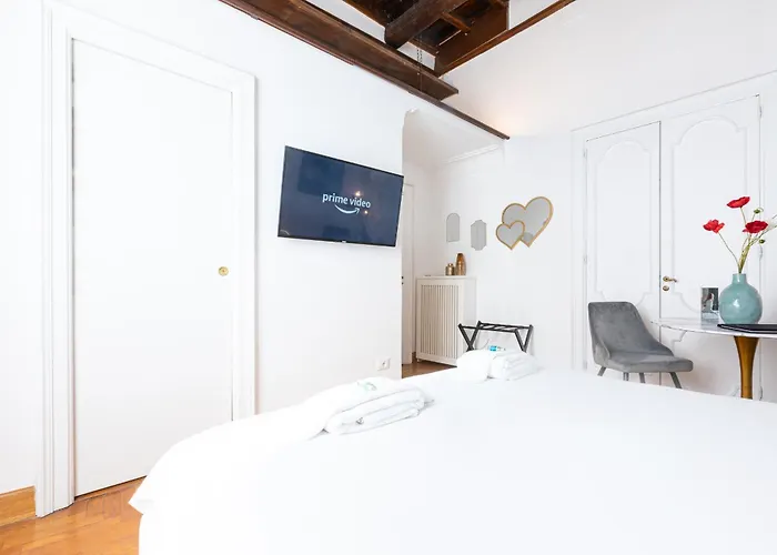 Spanish Steps Exclusive Apartamento *